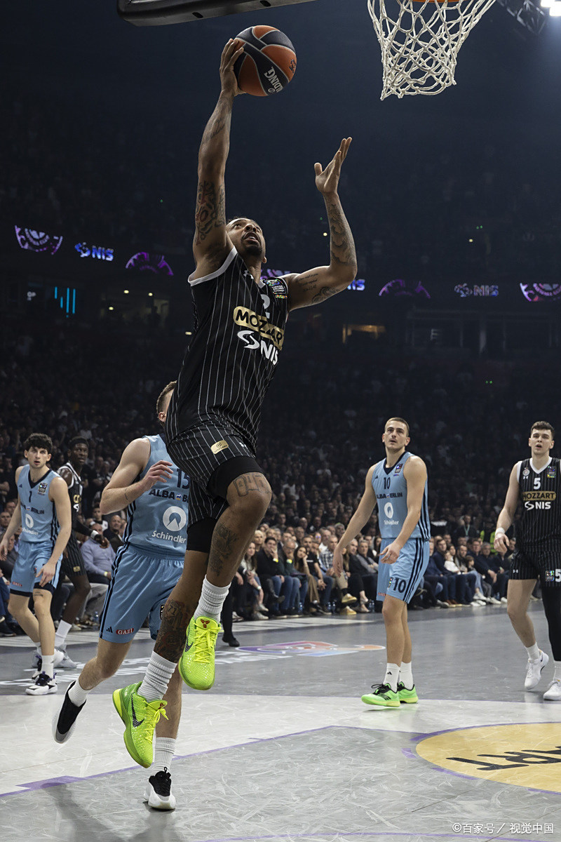 关于关键时刻欧篮联传出新动向；圣安东尼奥马刺回应争议；管理层表态：底气十足；团队化学反应显著的信息